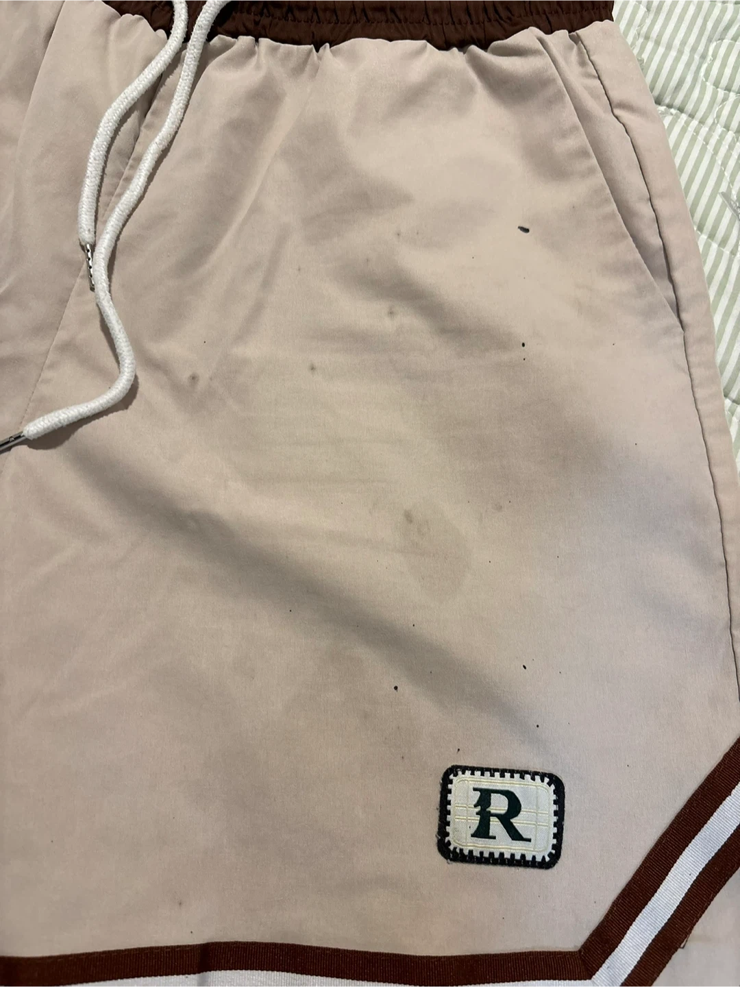 Men’s ROMWE Tan Athletic Shorts - photo 4