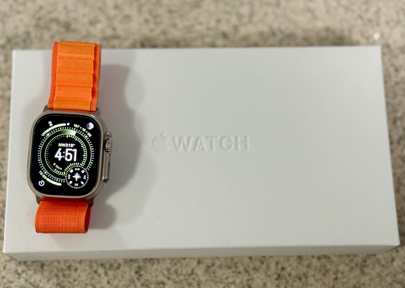 Apple Watch Ultra 1, 49 mm - Like New, Full Set - photo 4