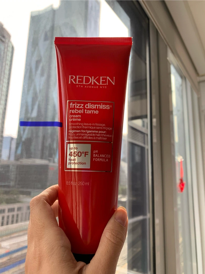 Redken Frizz Dismiss Rebel Tame Cream 250ml - photo 2