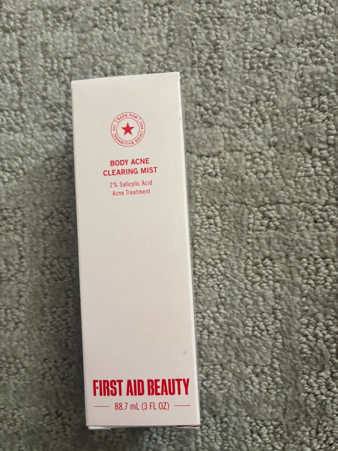 First Aid Beauty Body Acne Clearing Mist