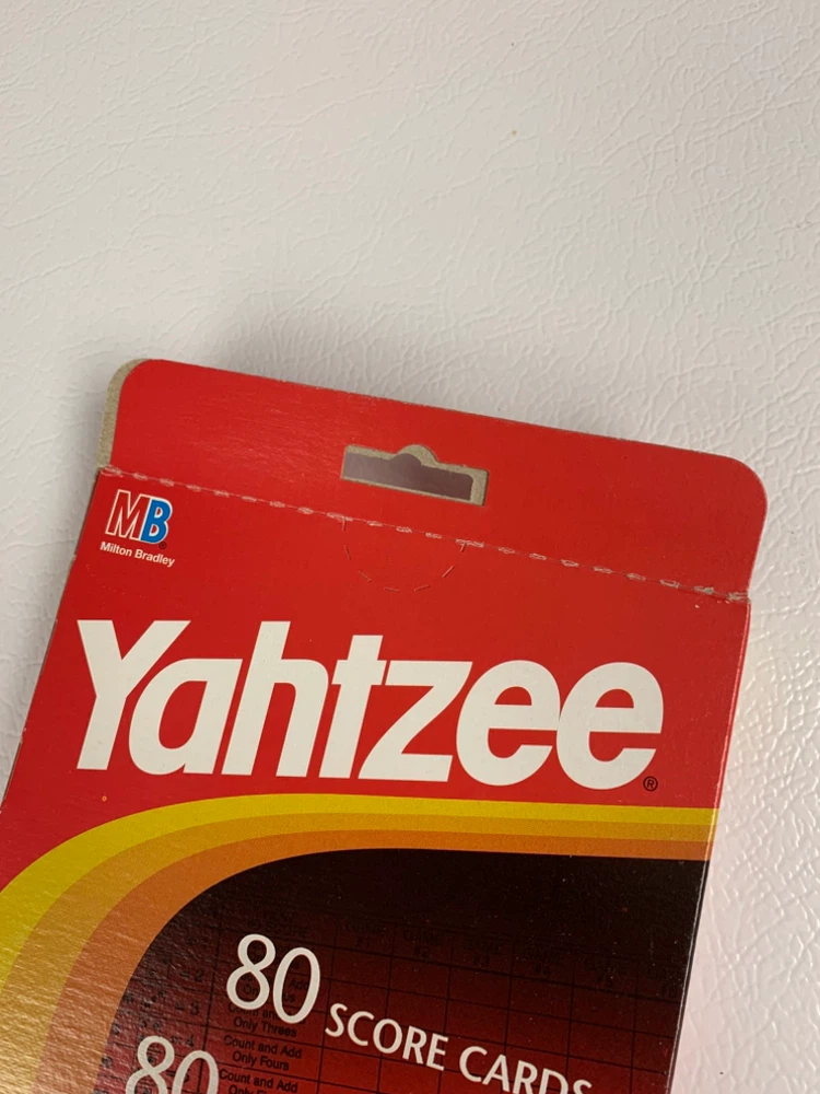 🏈Milton Bradley Yahtzee Score Cards - photo 2