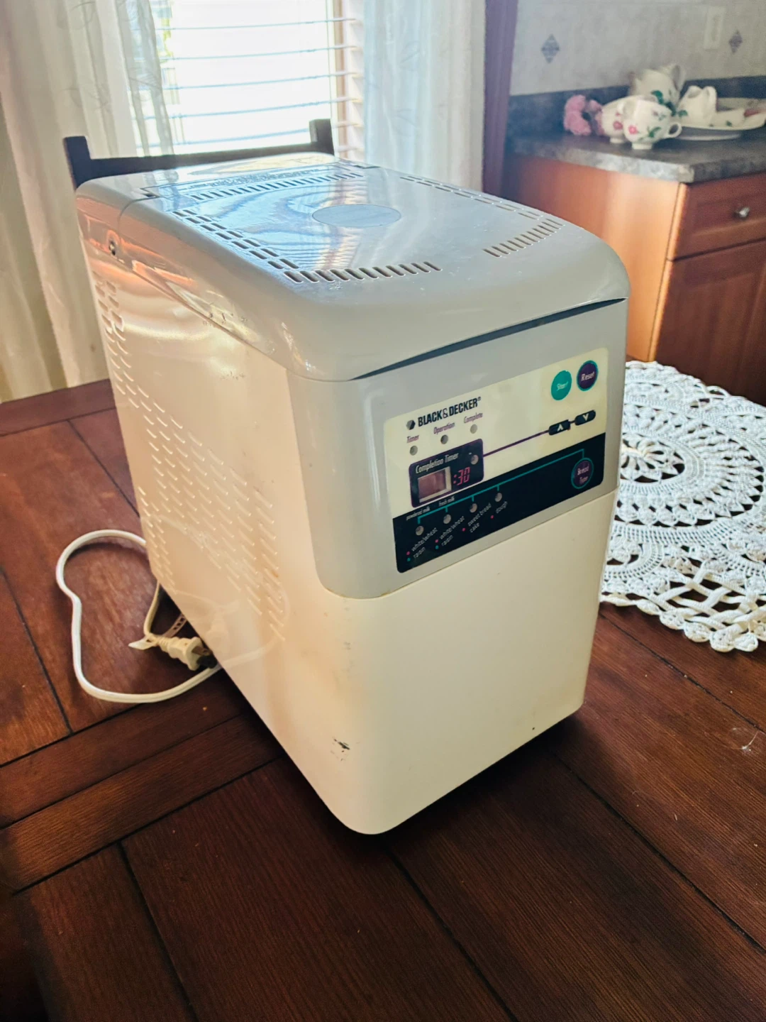 Black & Decker Automatic Breadmaker - photo 2