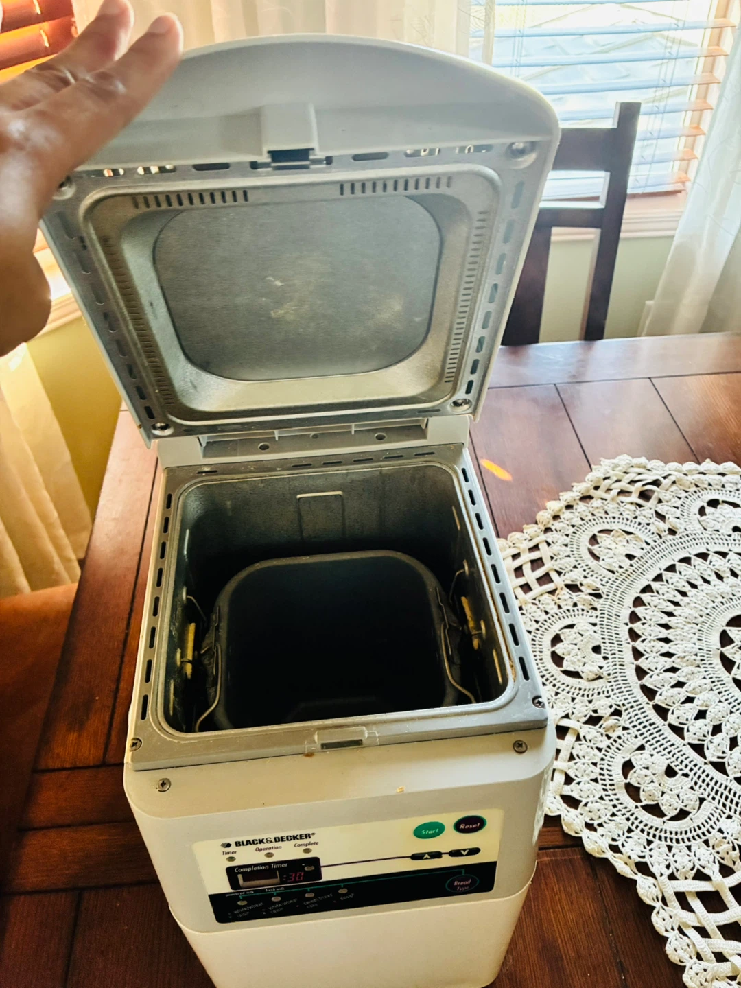 Black & Decker Automatic Breadmaker - photo 3