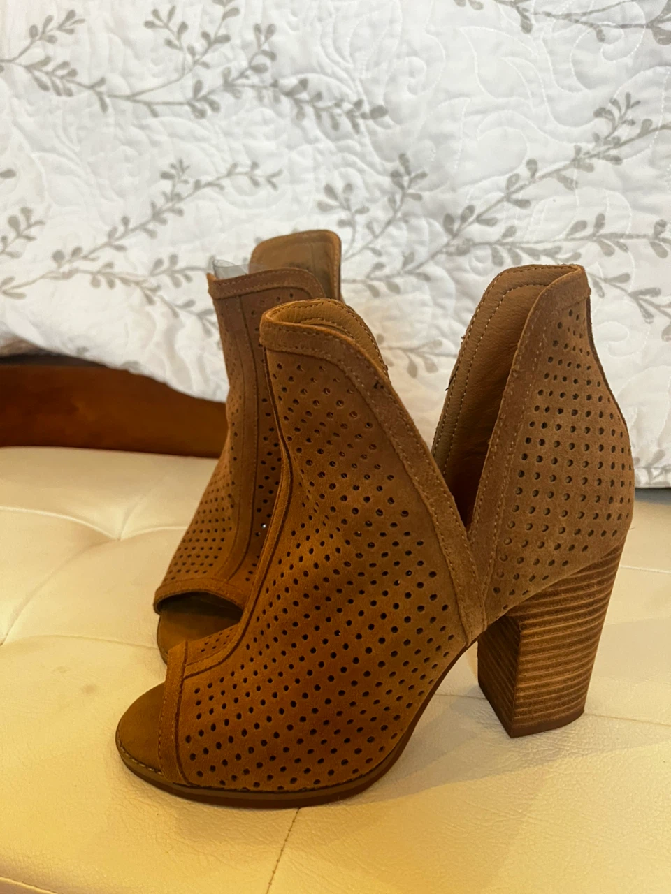 Lucky brand never worn Tan Perforated Peep-Toe Booties - photo 3