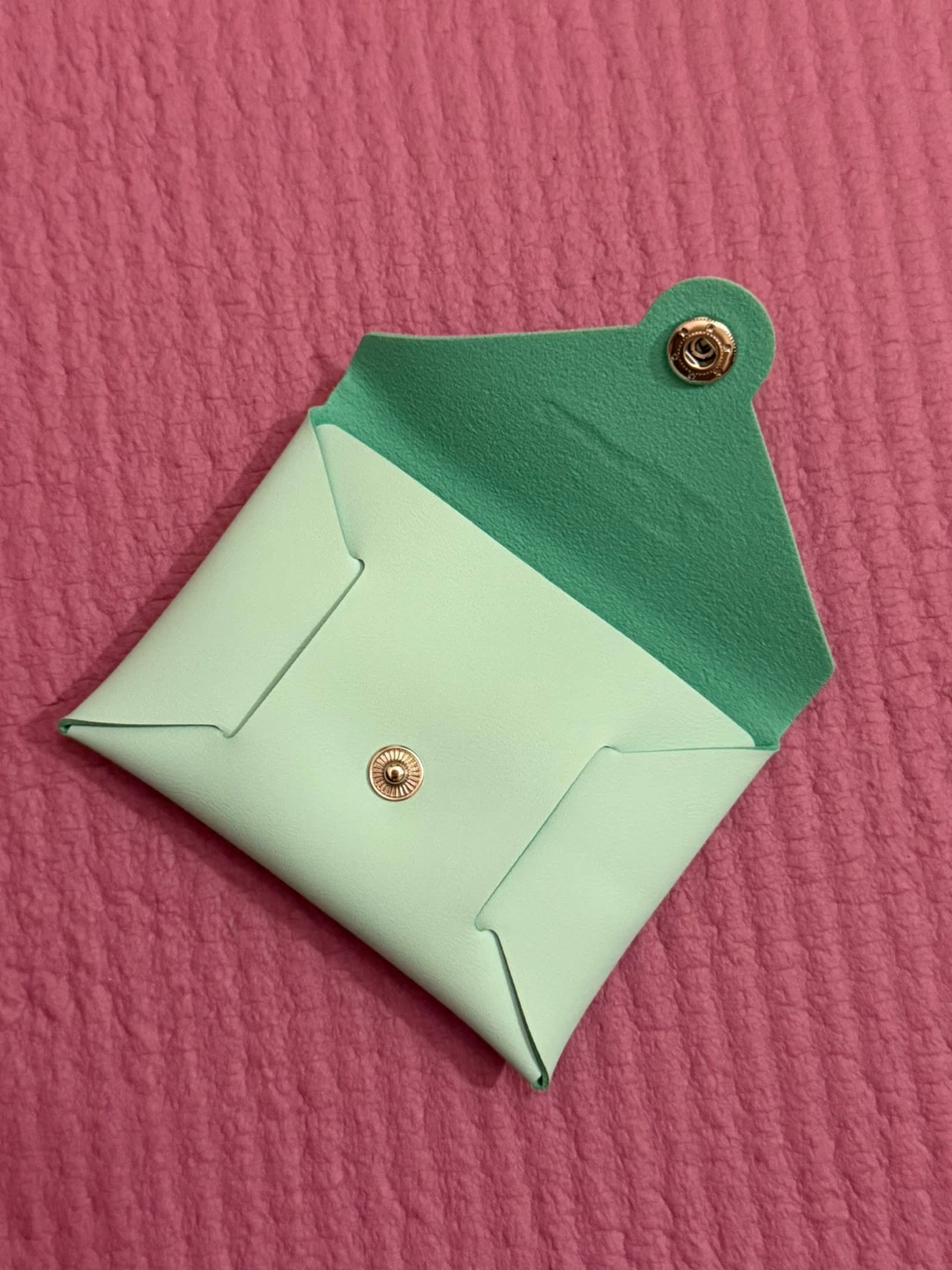 NEW✨🏈Two Capital One Mint Green Card Pouches - photo 3