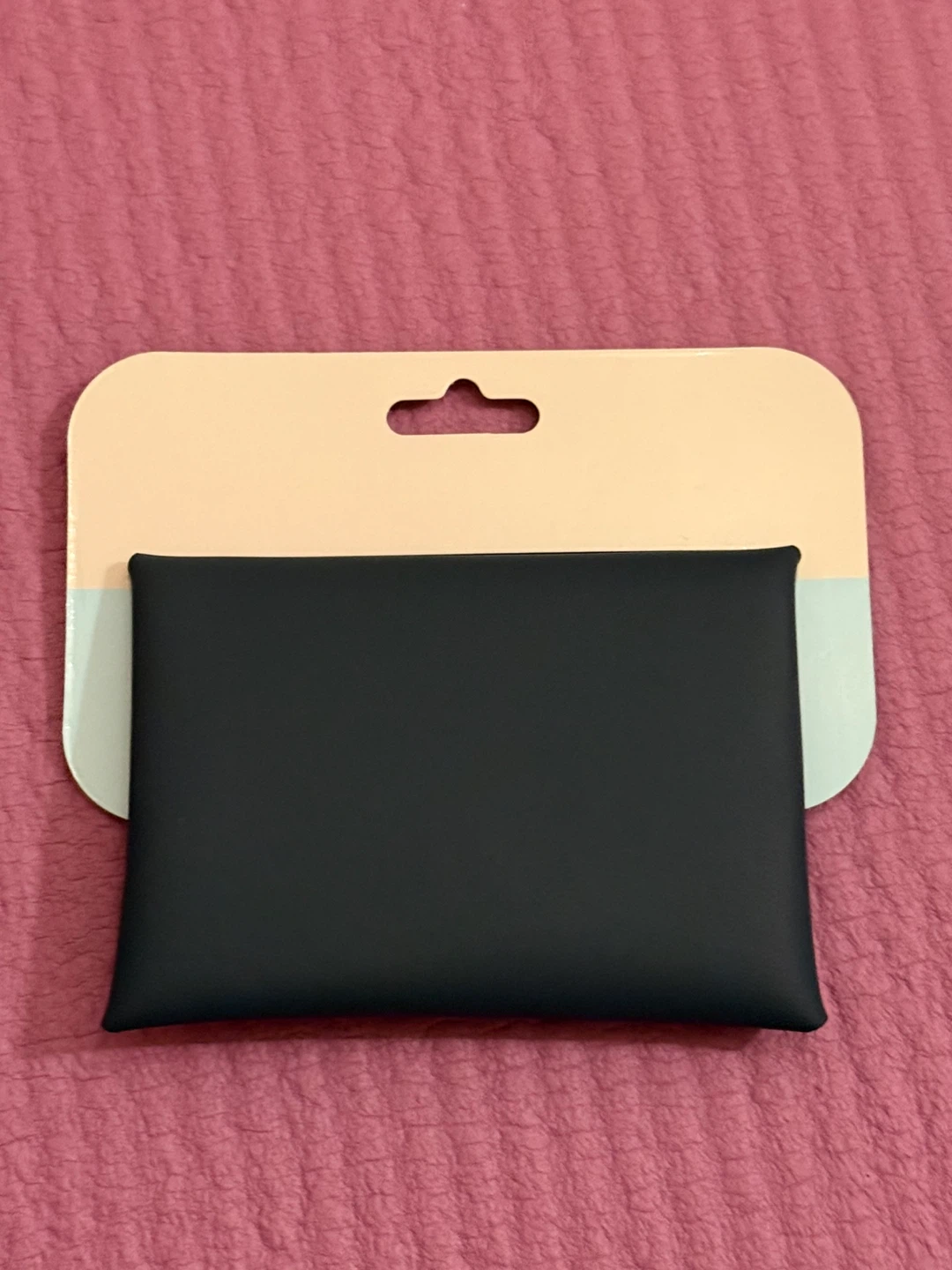 NEW✨🏈Capital One Navy blue Card Holder - photo 2