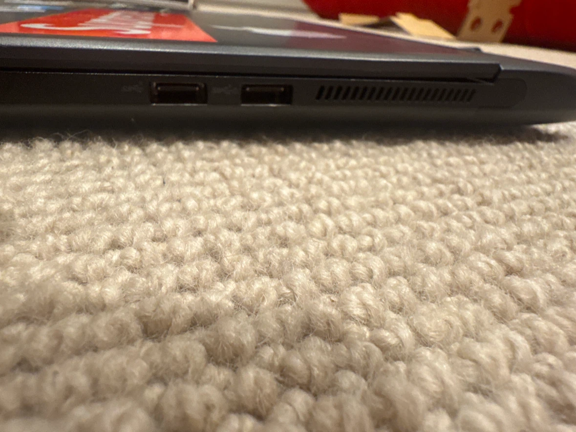 Alienware RTX 3070 gaming laptop - photo 3