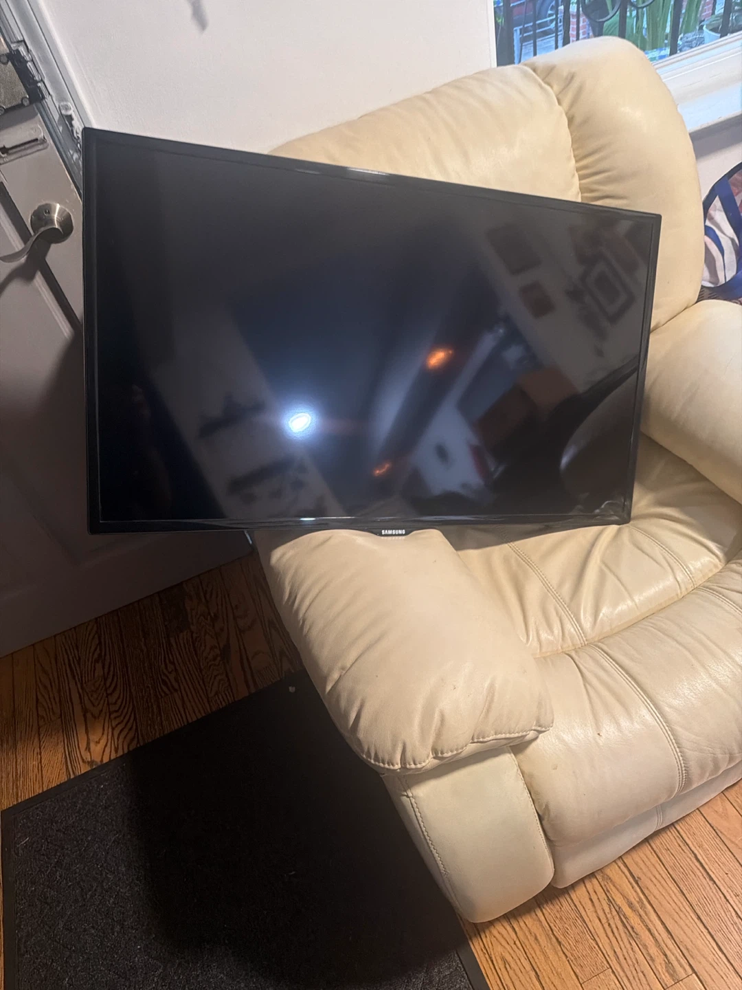 Samsung 40-inch LED TV UN40EH6000