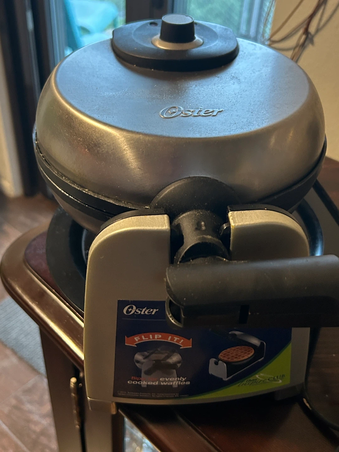 Oster Flip Waffle Maker