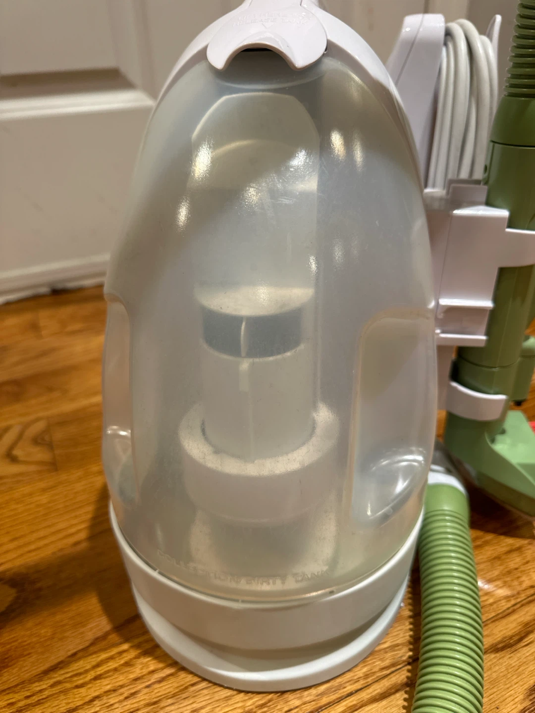 Bissell Little Green ProHeat Pet Cleaner - photo 5
