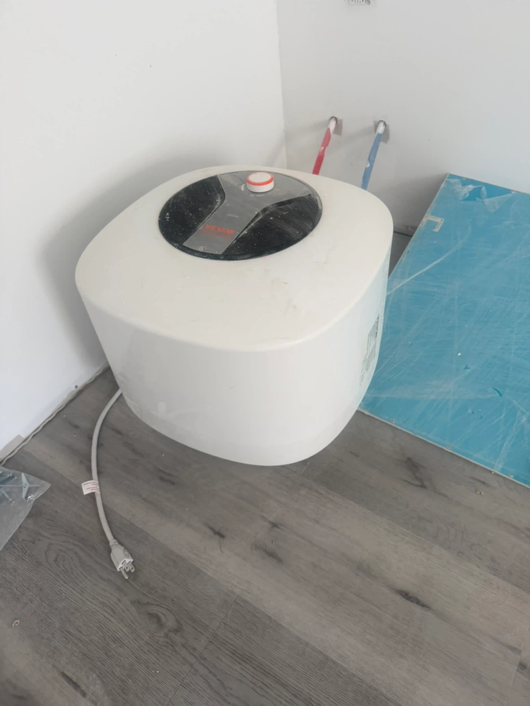 hot water tank