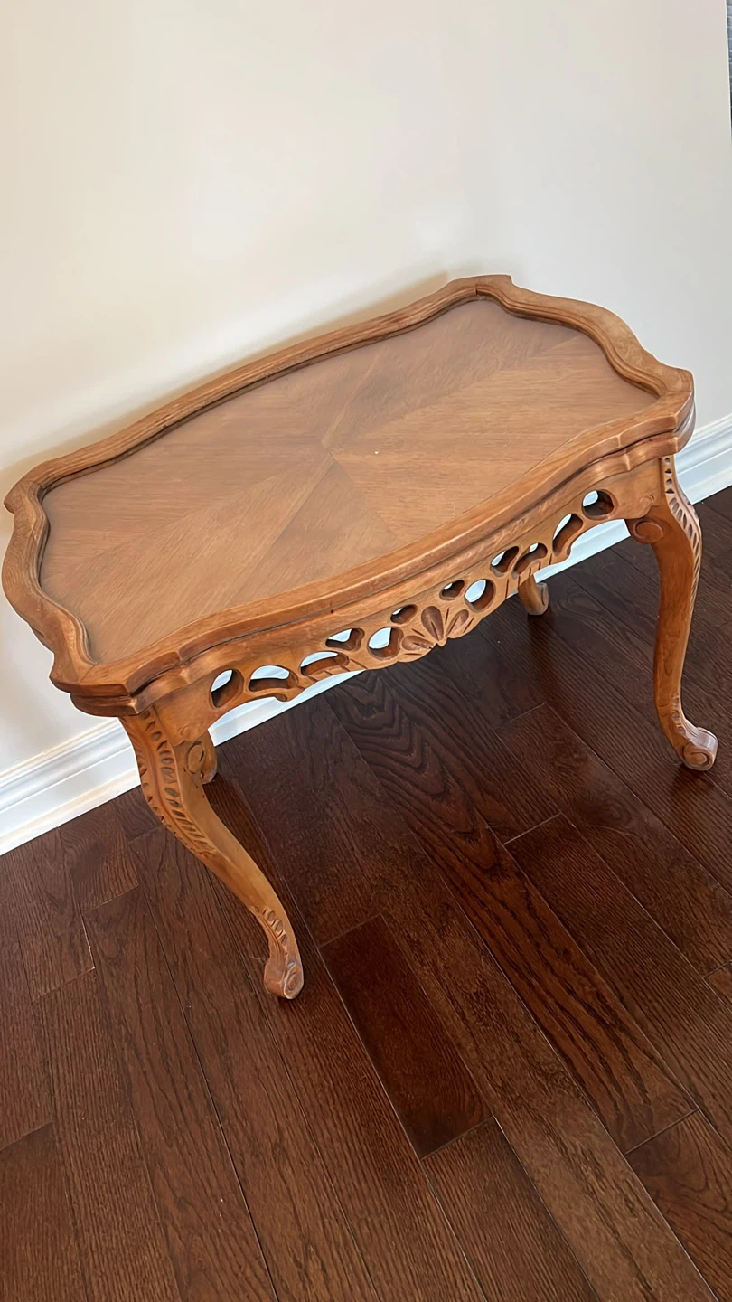 Vintage Style Wood Accent Table with Removable Tray Top