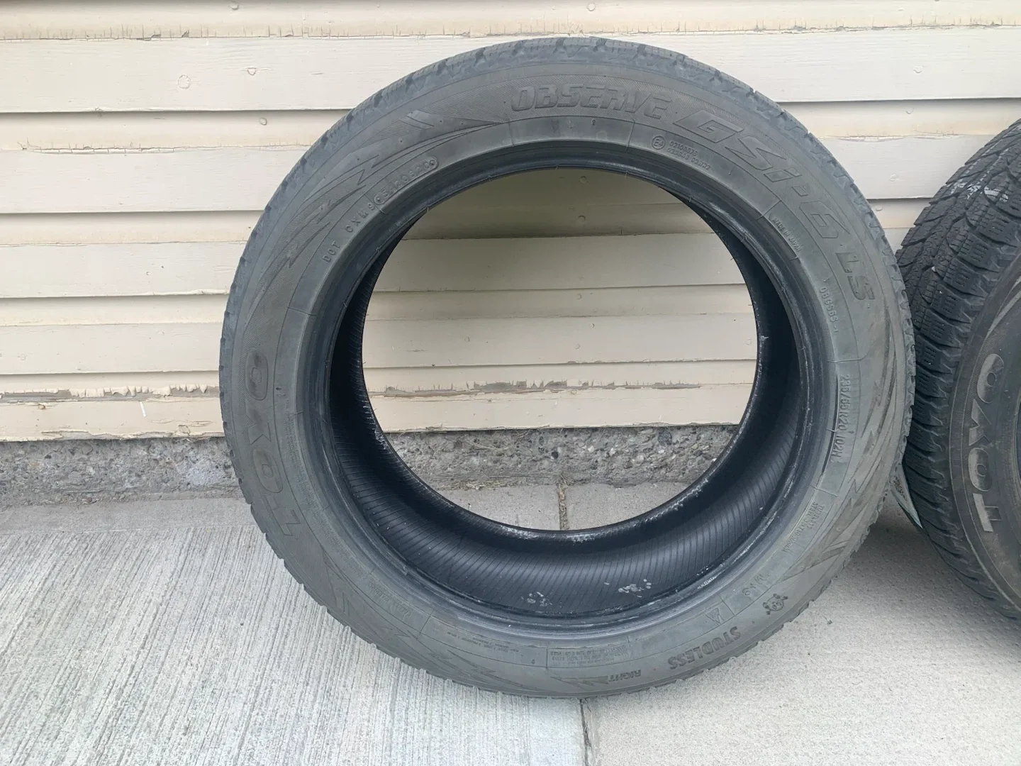 Toyo Observe GSi-5 Winter Tires 235/55 R20 - photo 5