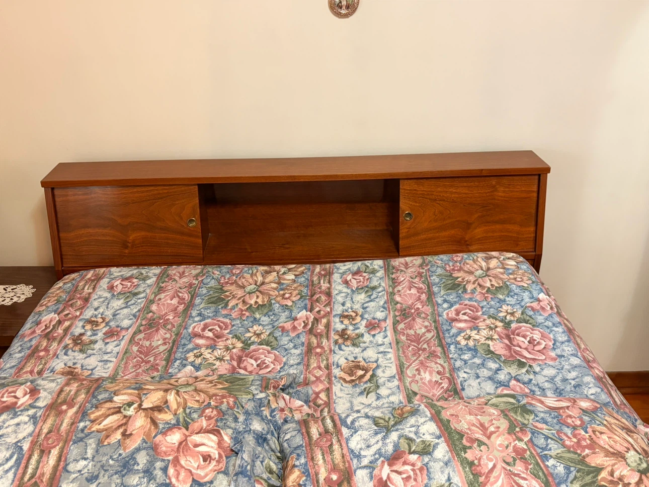 Vintage Mid-Century Bedroom Furniture Set