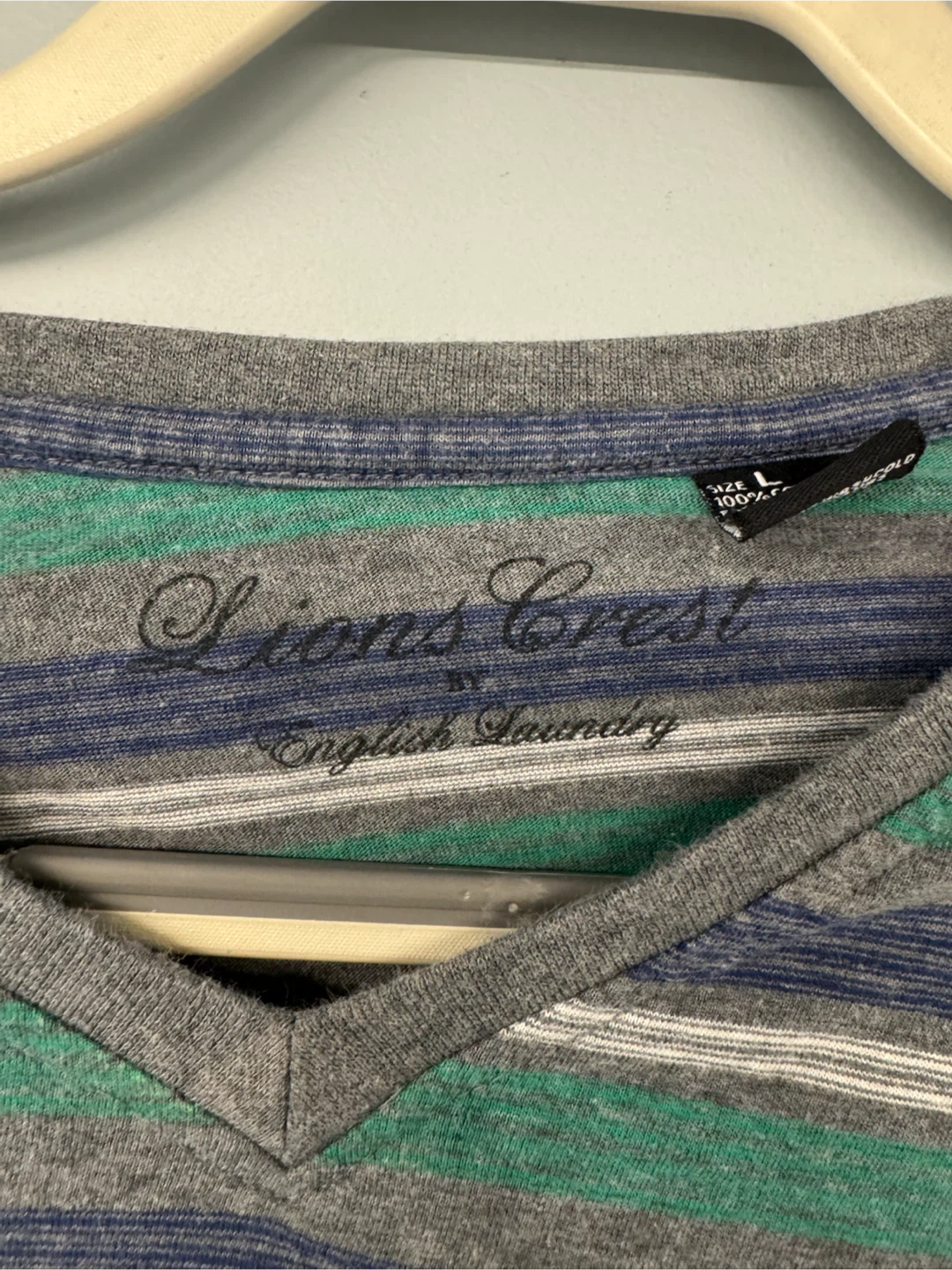 Lions Crest by English Laundry Striped V-Neck T-Shirt - photo 2