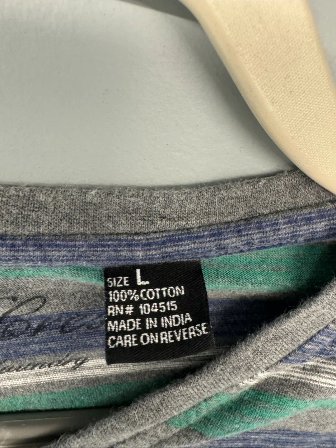 Lions Crest by English Laundry Striped V-Neck T-Shirt - photo 3