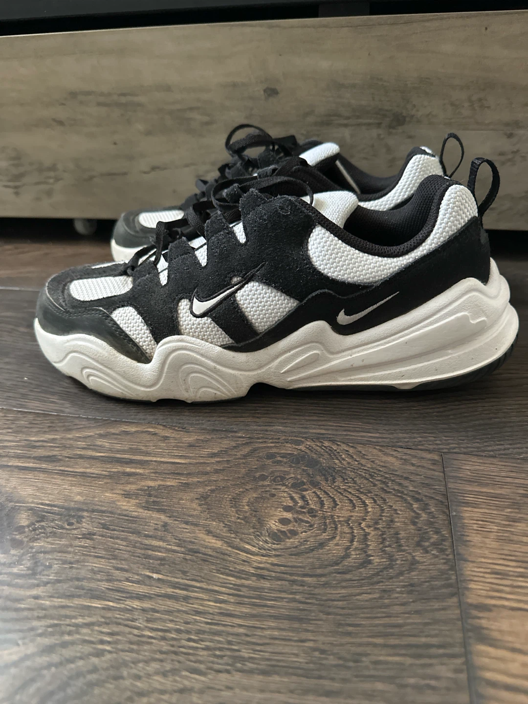 Nike Retro GTS Black and White Sneakers (Nike Tech Hera) - photo 2