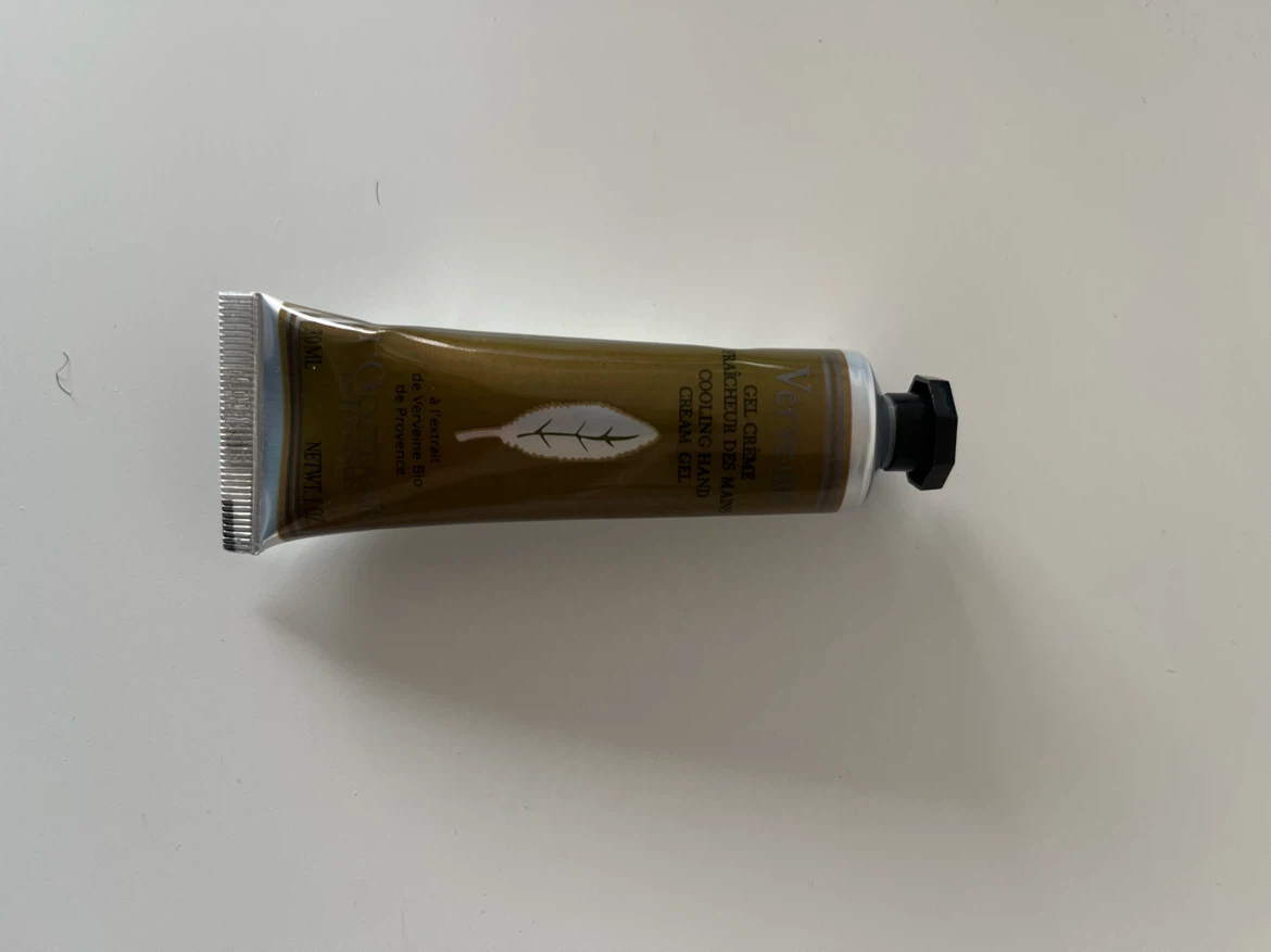(NEW) L'Occitane Verbena Cooling Hand Cream Gel 🏈