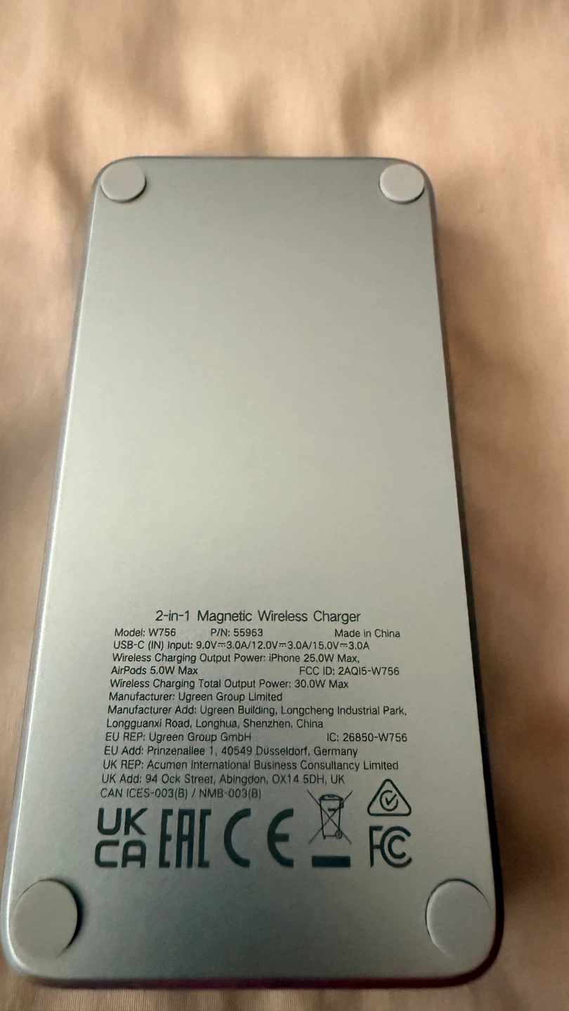 Ugreen 2-in-1 Magnetic Wireless Charger - photo 3
