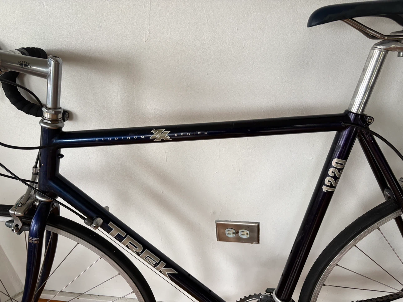 Trek 1220 - photo 2