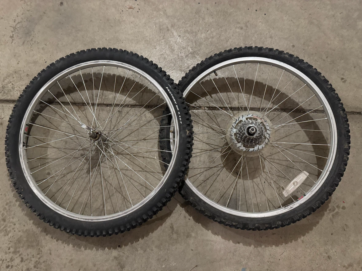 Set of 26 inch Mountain Bike Wheels and Tires