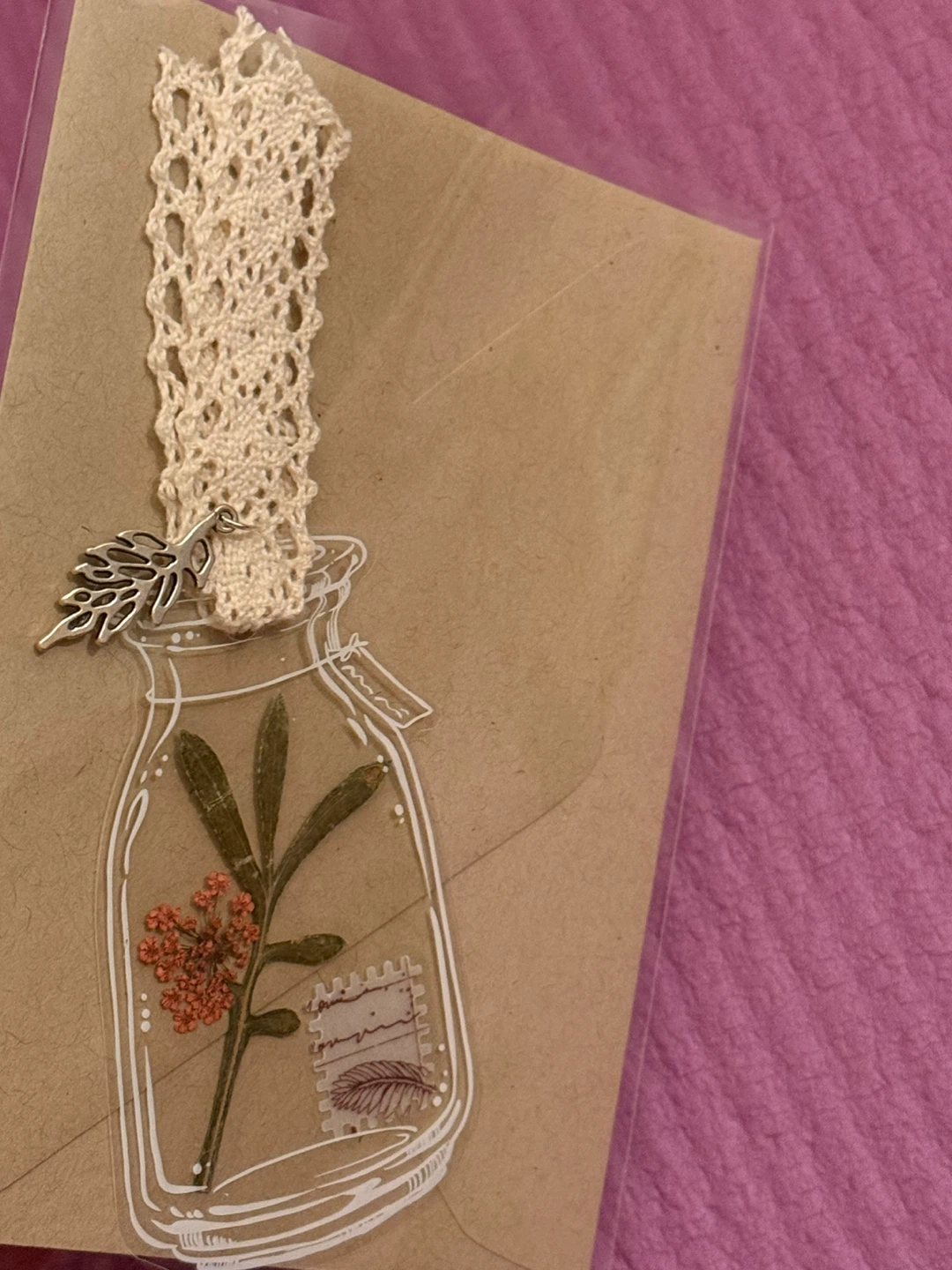 NEW✨🏈Decorative Botanical Jar Bookmark