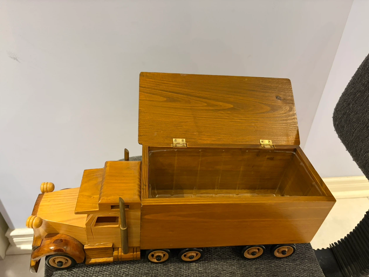 Wooden Toy Truck Storage Container 🏈 - photo 2