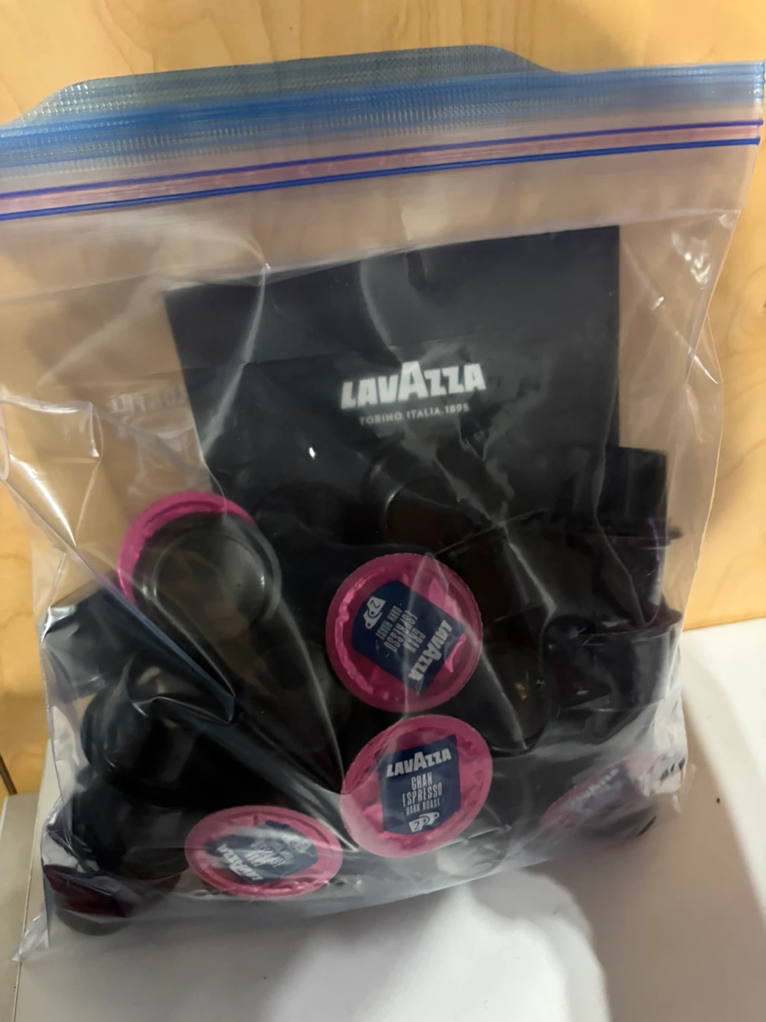 Lavazza Capsule Coffee Machine - photo 3