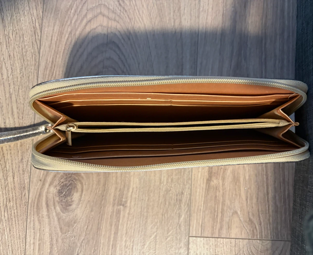 90’s wristlet/clutch - photo 4