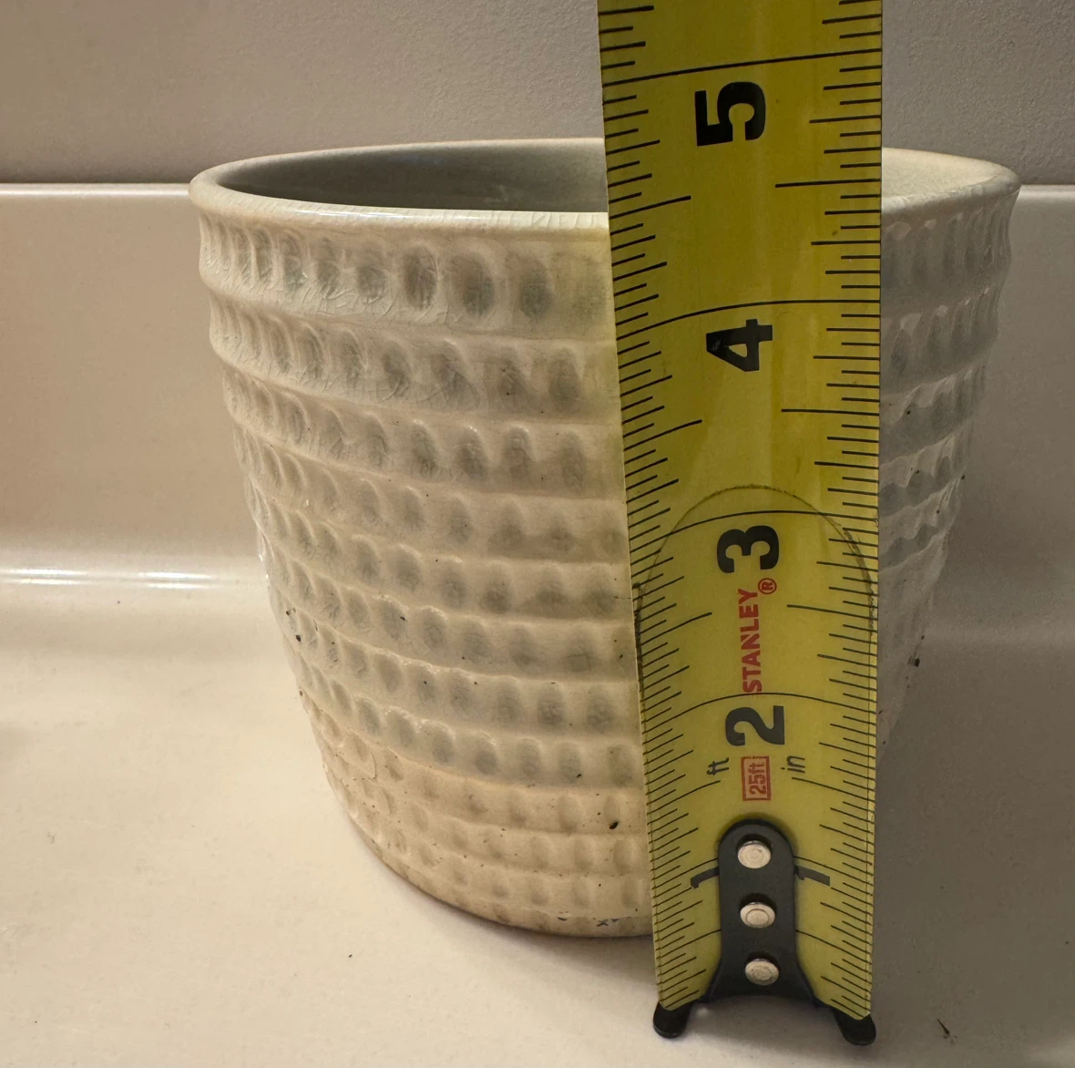 Cream Ribbed Ceramic Plant Pot - photo 2