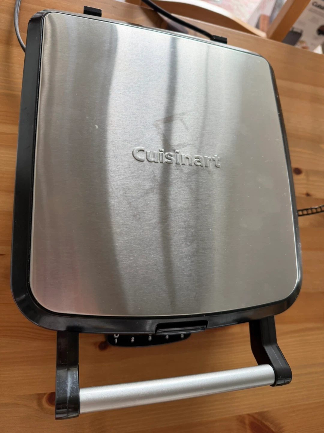 Cuisinart 4-Slice Belgian Waffle Maker - photo 4