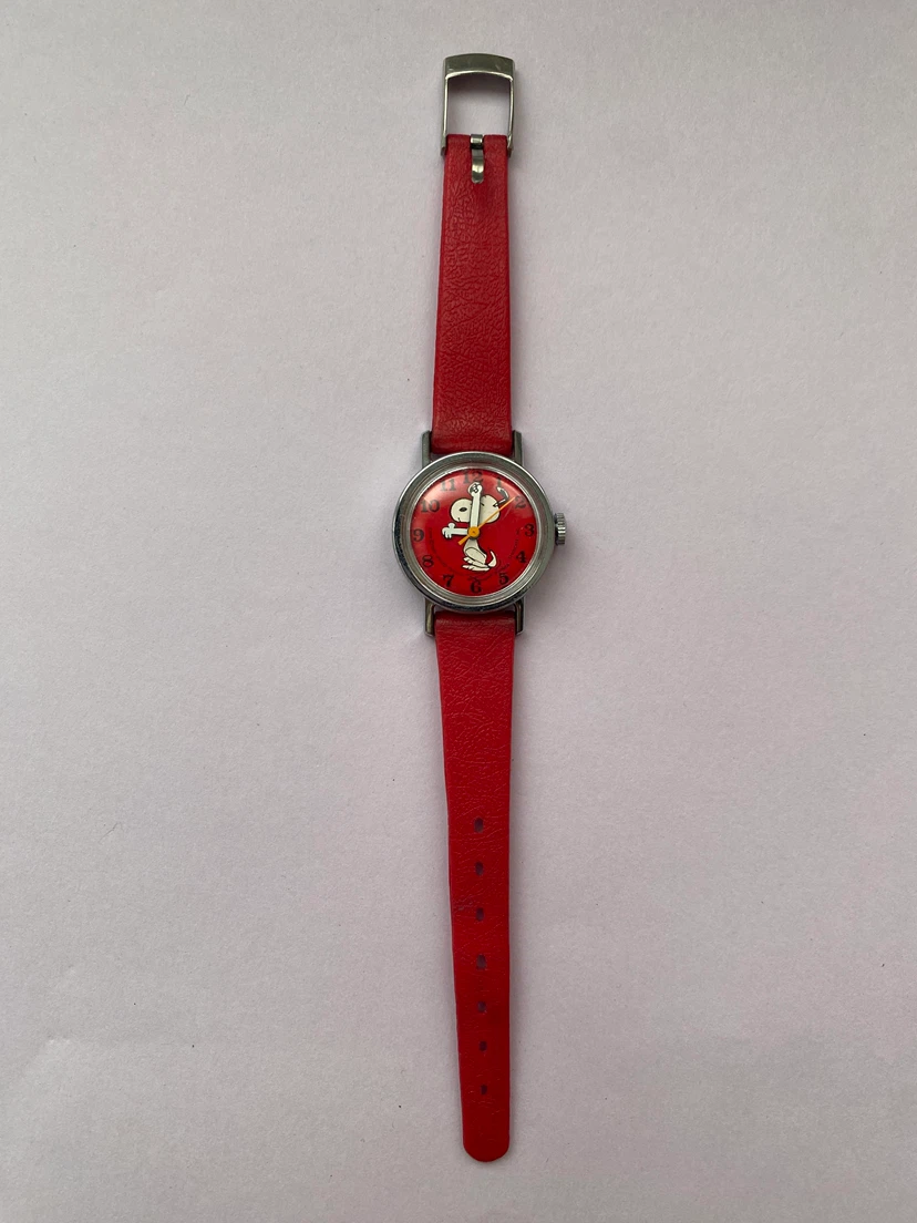 1958 Snoopy Windup Watch w/ Red Strap - photo 2