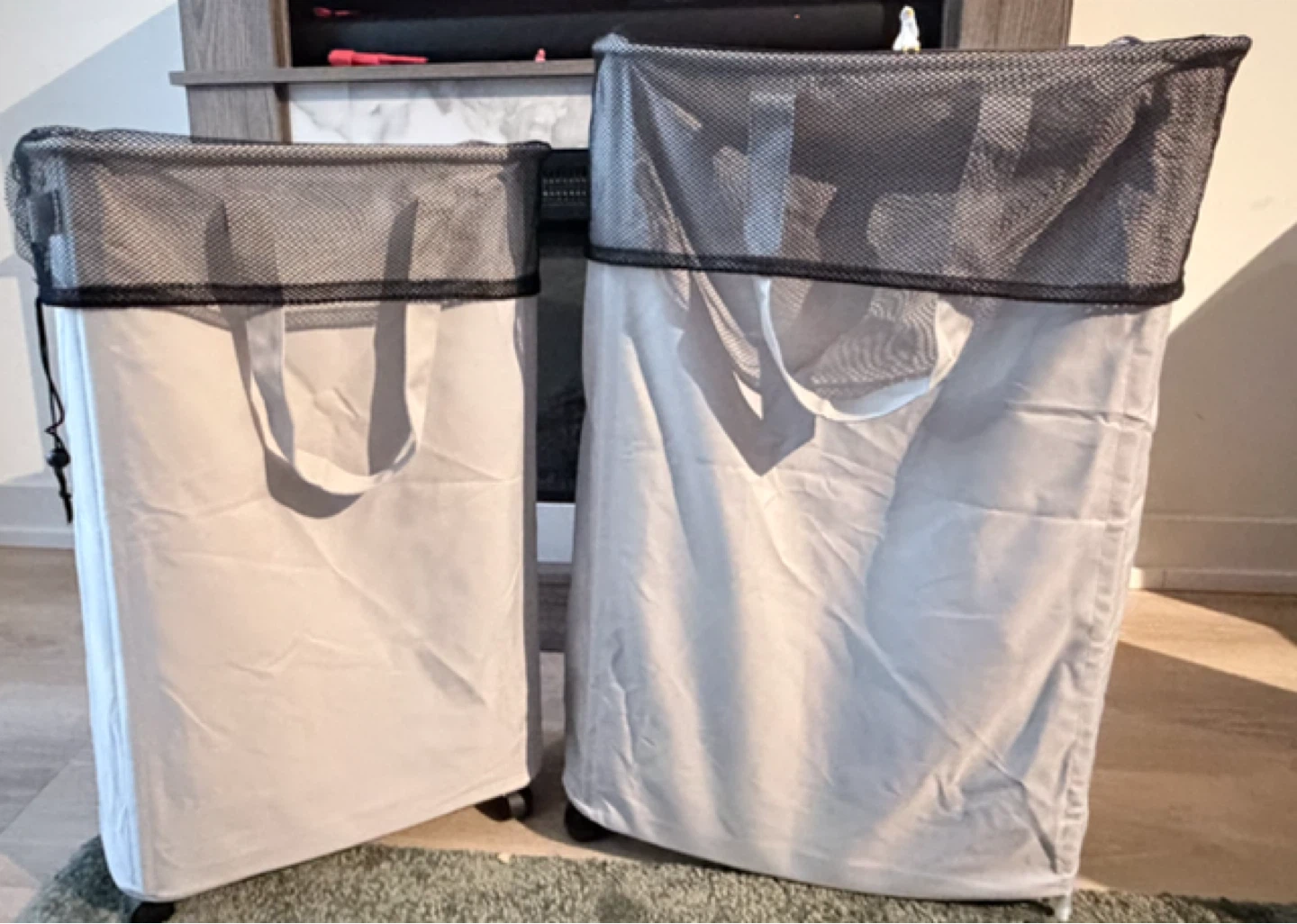 Laundry Hampers with wheels - 60L