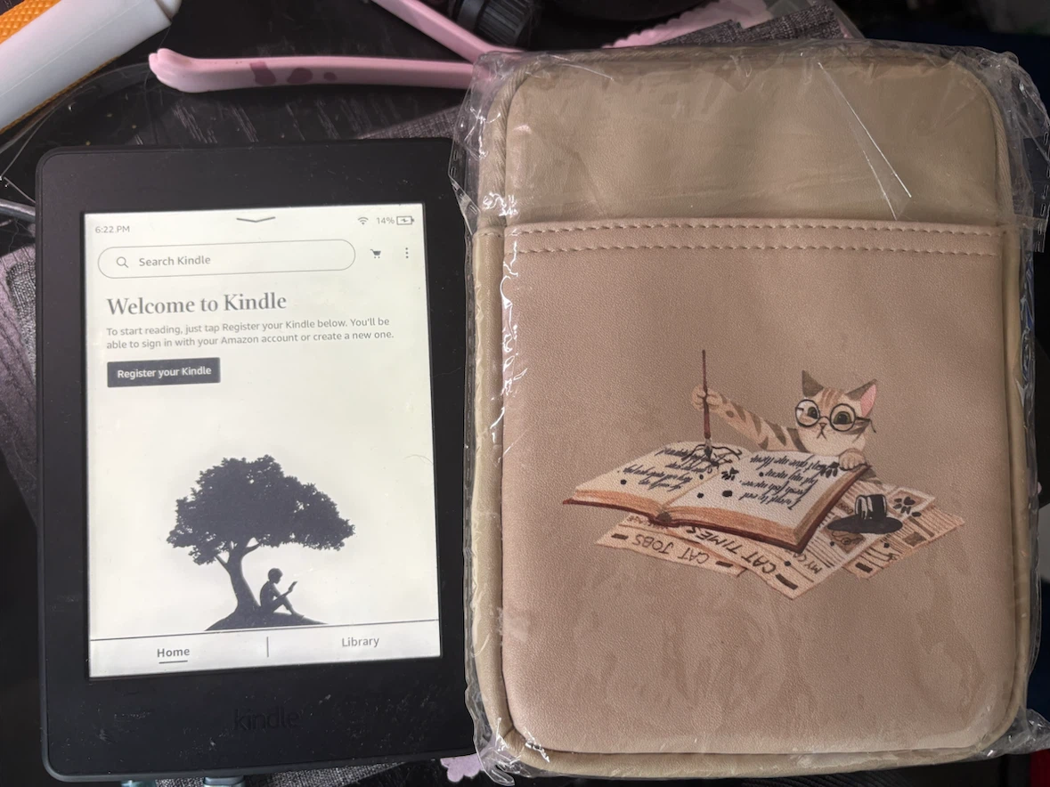 Amazon kindle Paperwhite gen7 w sleeve
