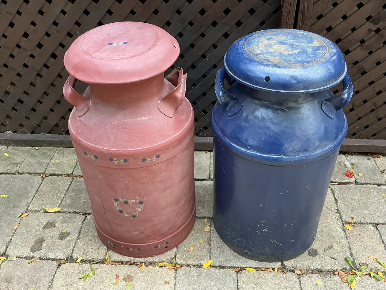 Two Antique Colored Dairy Milk Cream Cans !