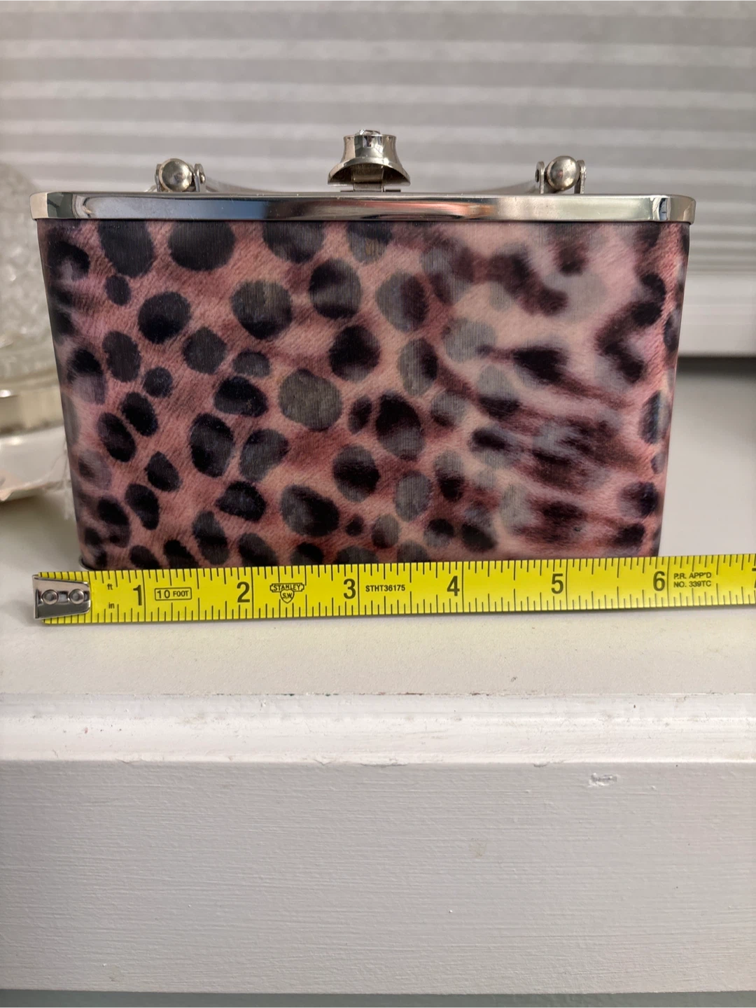 🏈 La Monde Moda Italia Leopard Print Box Clutch - photo 4
