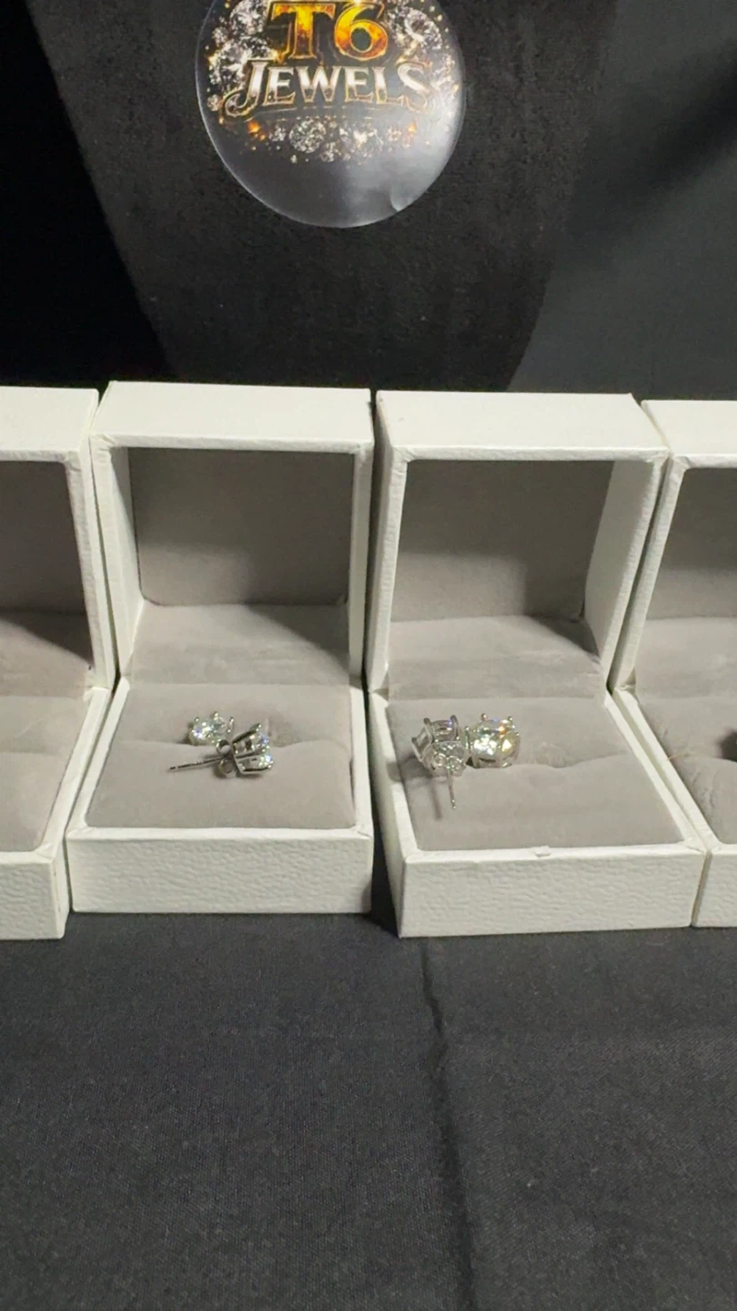 VVS Moissanite Studs 925 Silver Diamond Tester 0.3-2CT - photo 4