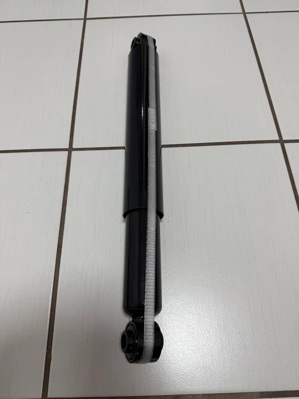 N994 — KYB 349063 Rear Gas Shock Absorber for Mazda 6 (20 - photo 3