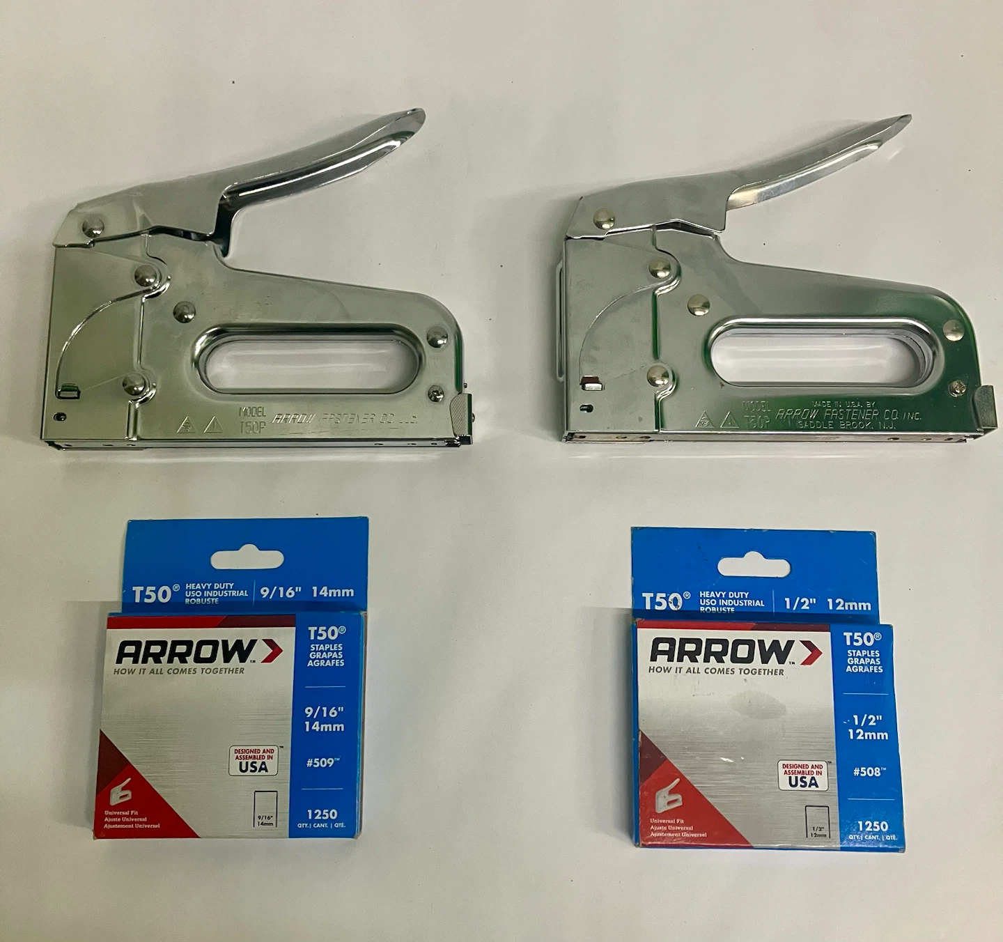 2 Arrow Fastener T50P Staple Guns and Staples