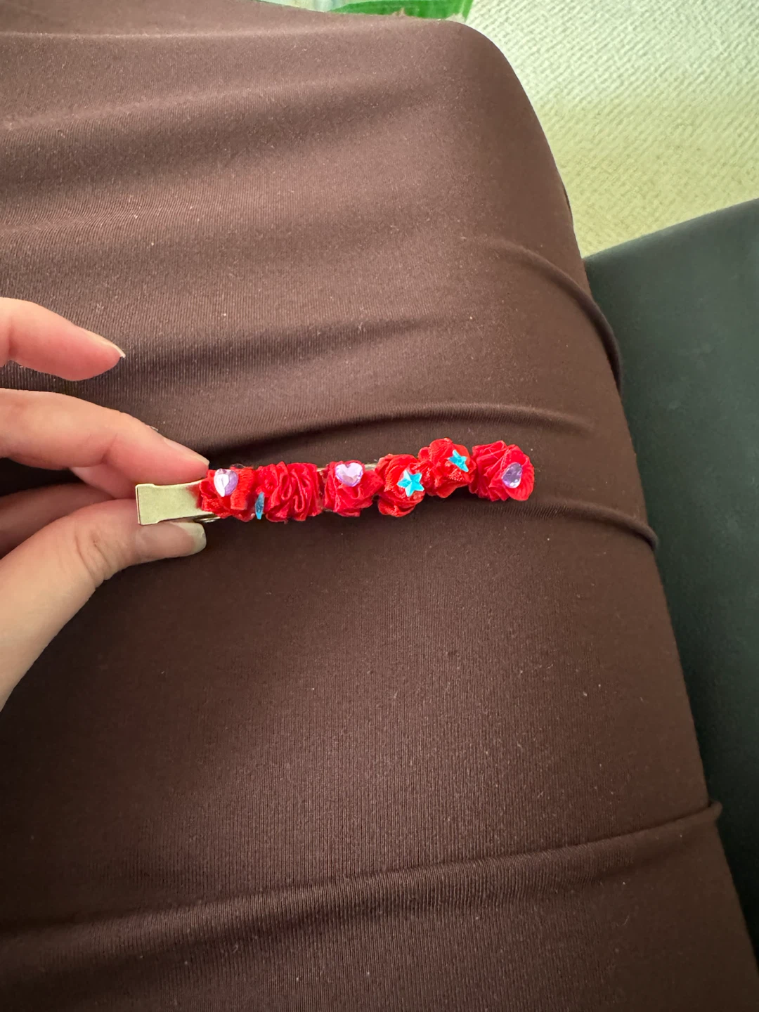 Red Rose Hair Clip - photo 2