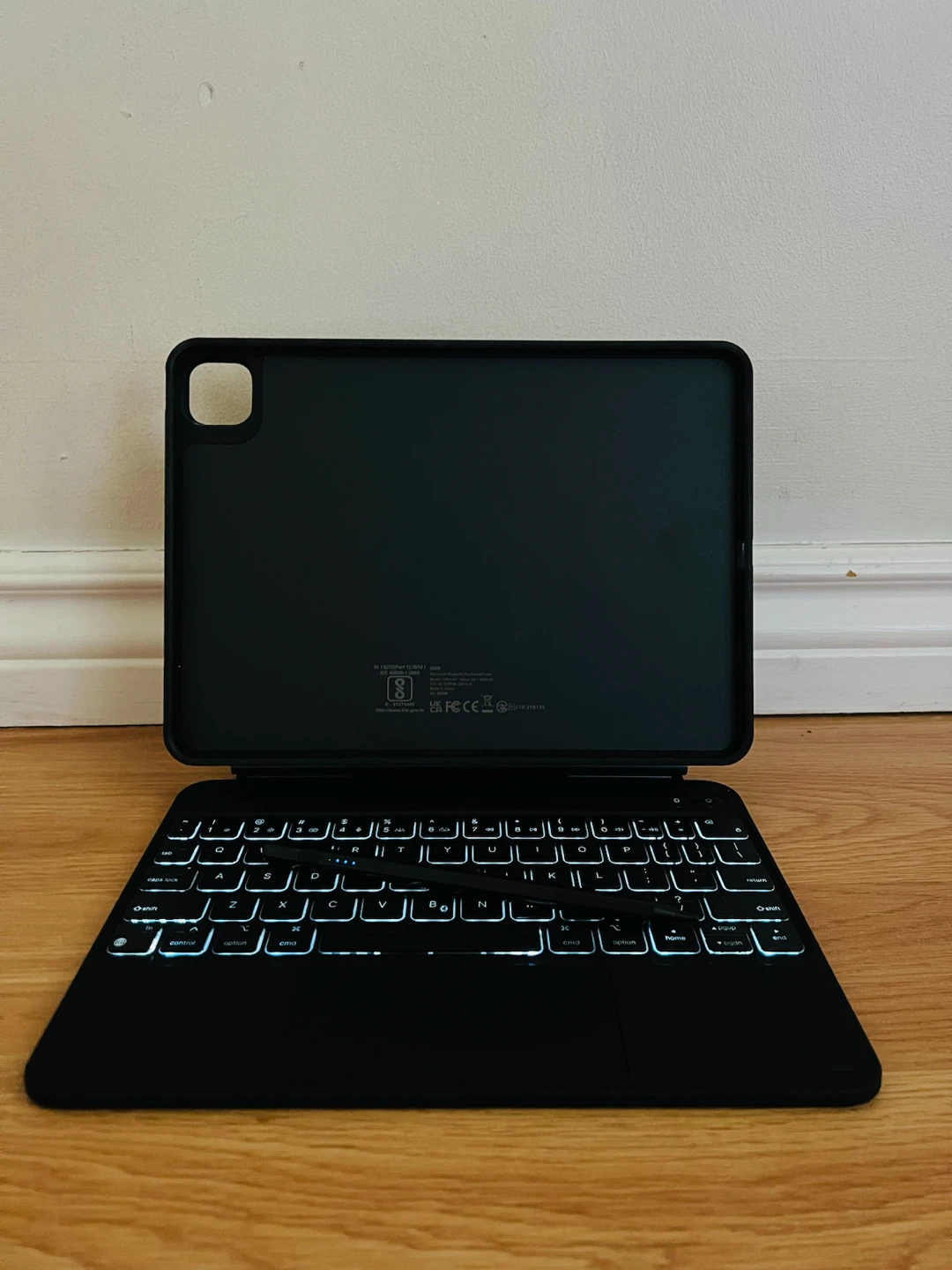 ESR Keyboard Case for iPad - photo 5