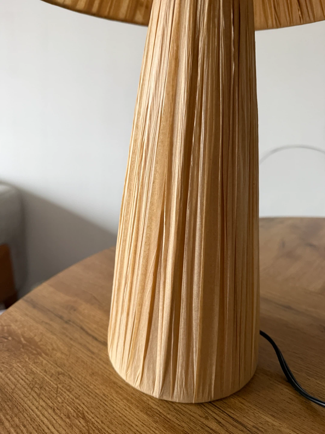 Raphia Paper Table Lamp - photo 3