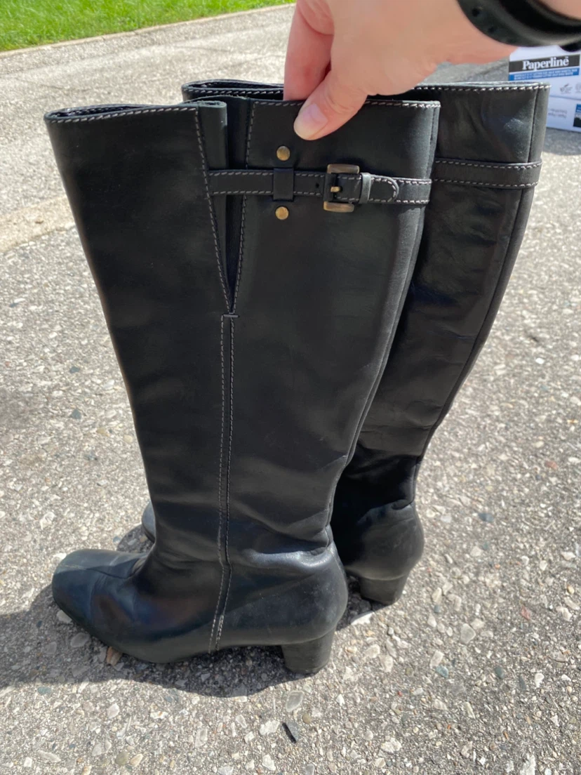 Women’s Size 7 Shoe/Boot Bundle - photo 3