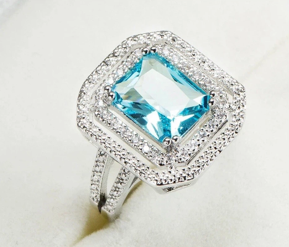 4.00Ct Emerald Cut ring white gold - photo 3