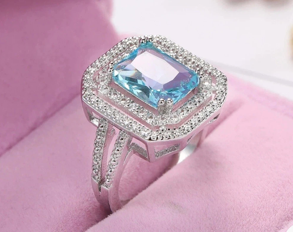 4.00Ct Emerald Cut ring white gold - photo 5