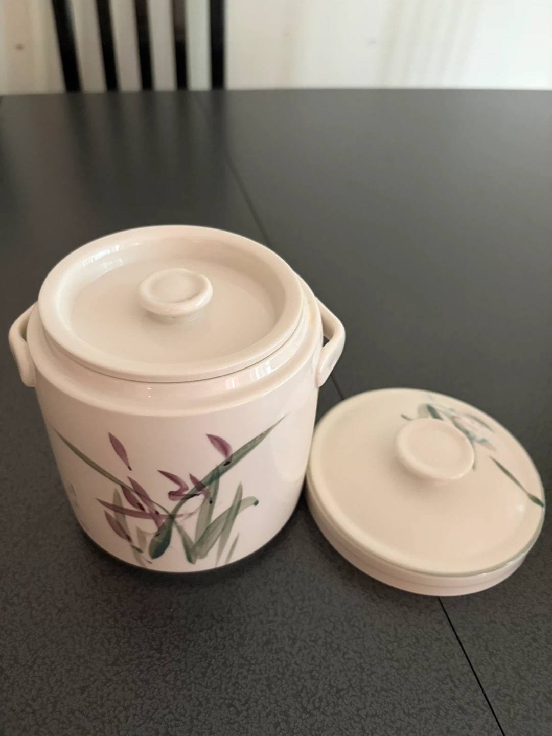 Ceramic Jar with Floral Pattern 🏈 - photo 2