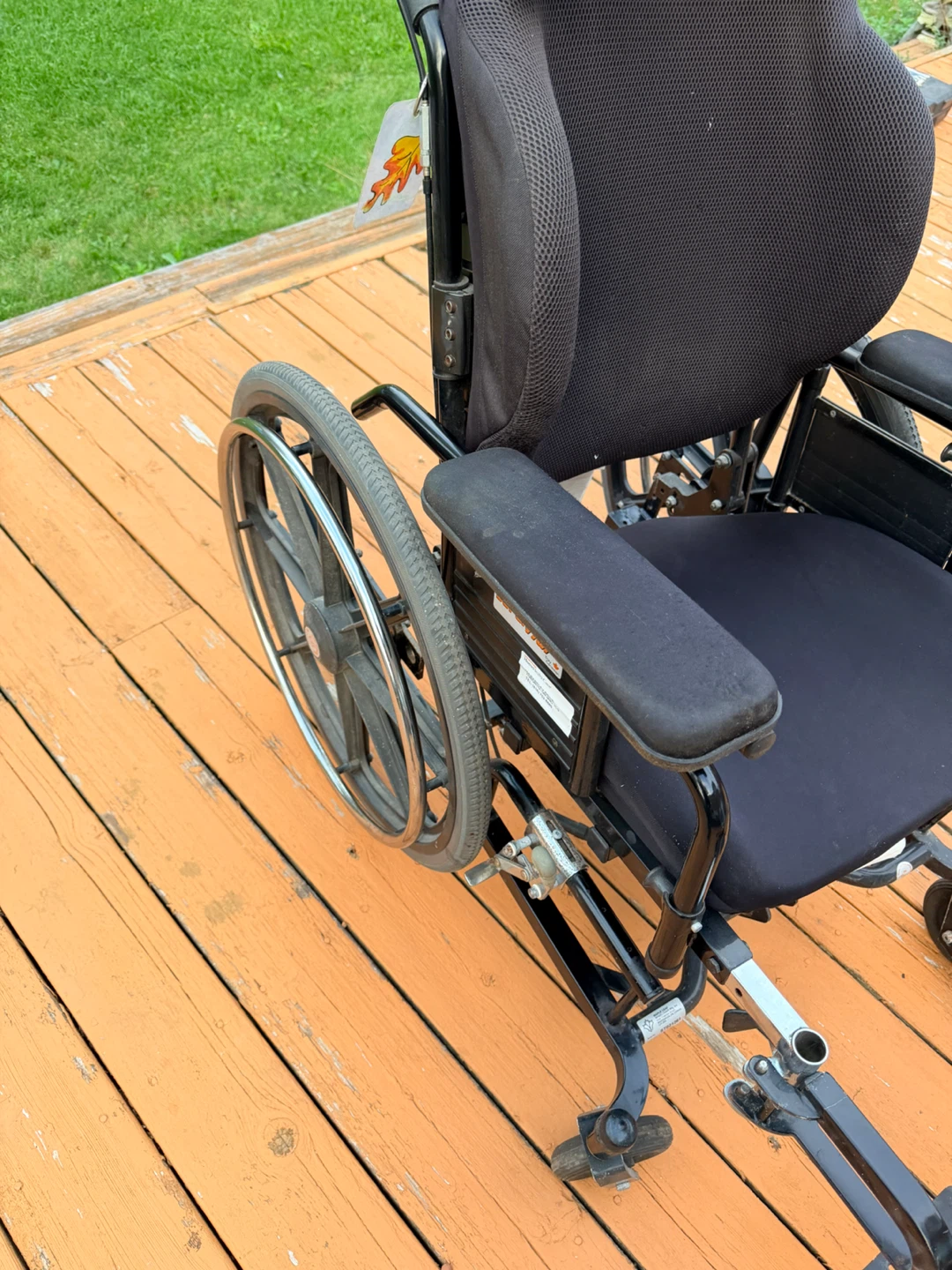 Maple leaf Wheelchair - photo 2