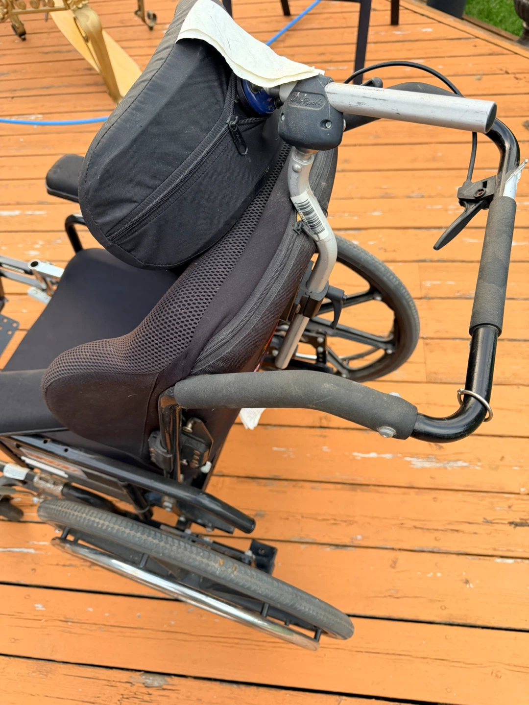 Maple leaf Wheelchair - photo 3