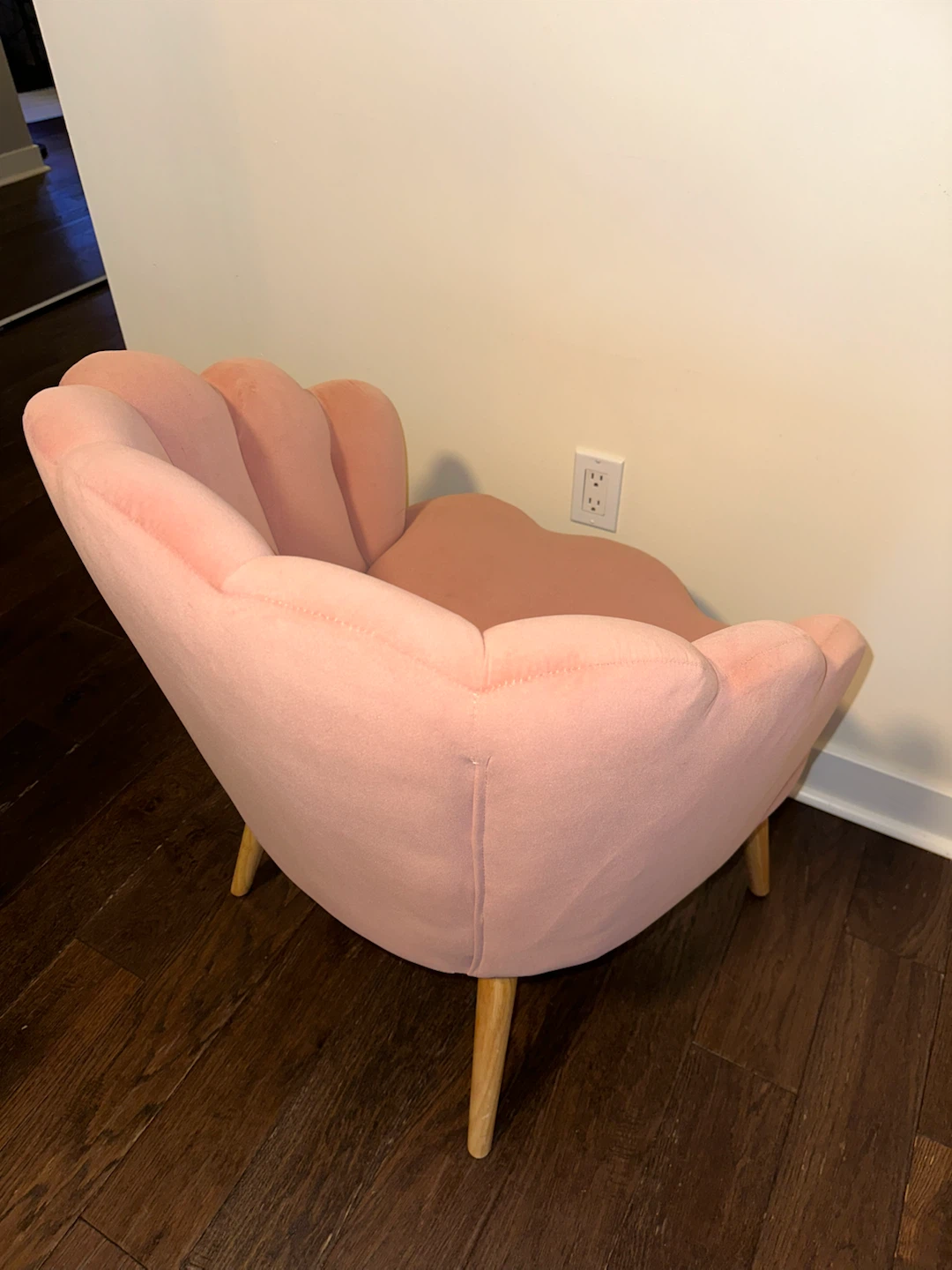 Pink shell smooth chair - photo 5