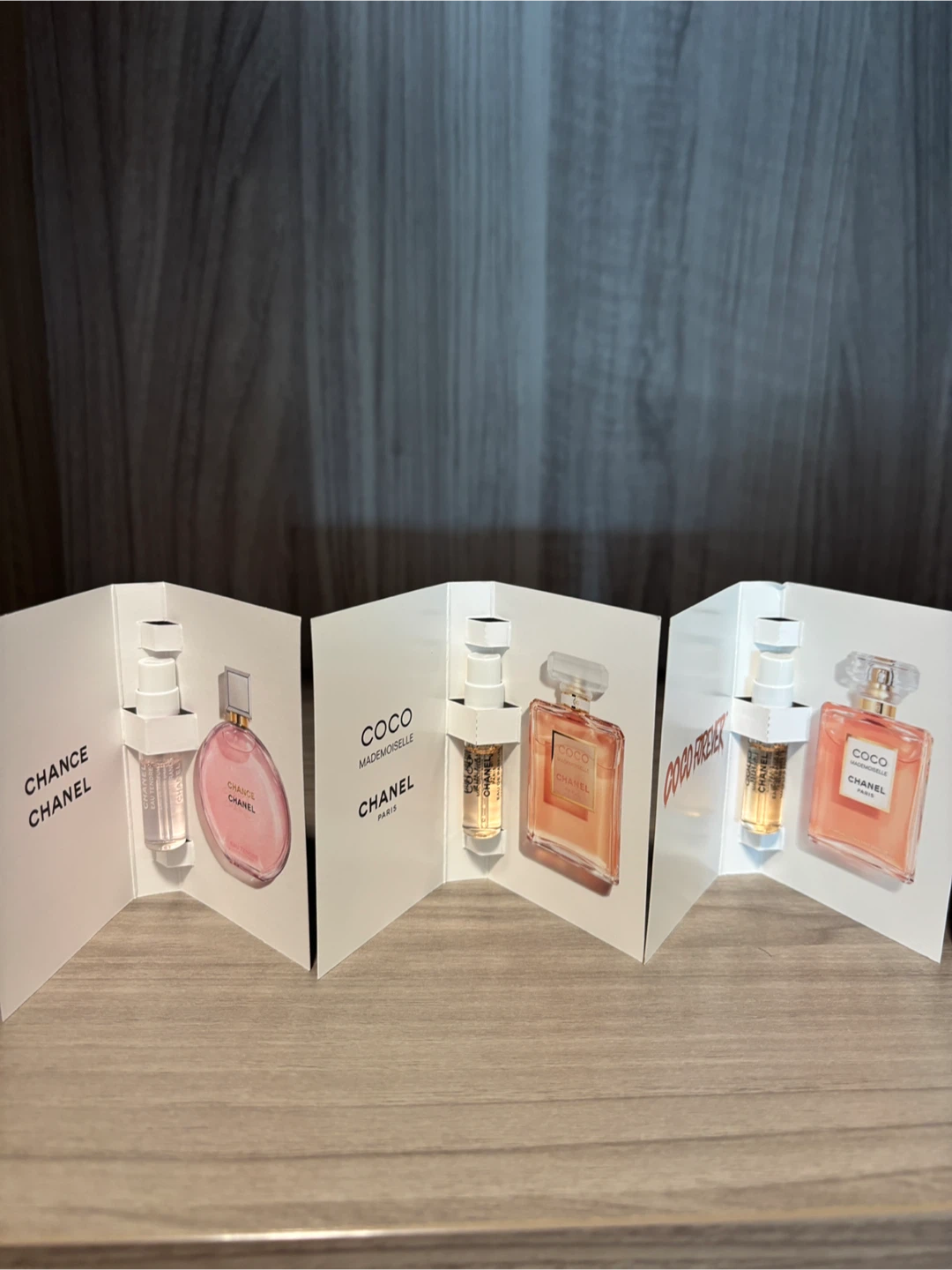 Chanel Perfume Sample Discovery Set – 6 x 1.5ml Mini Sprays - photo 3